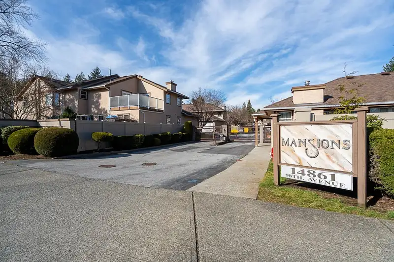 110 14861 98 AVENUE - photo 1 of 36
