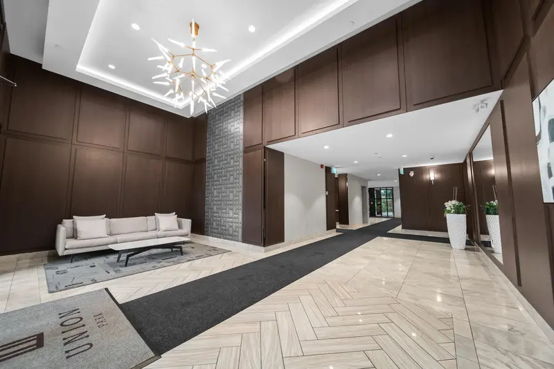 D221 8150 207 STREET - photo 4 of 25