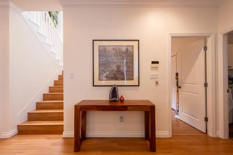 8888 HEATHER STREET - photo 3 of 30
