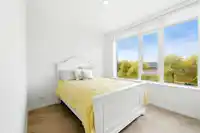 422 6808 MINORU BOULEVARD - thumbnail 13