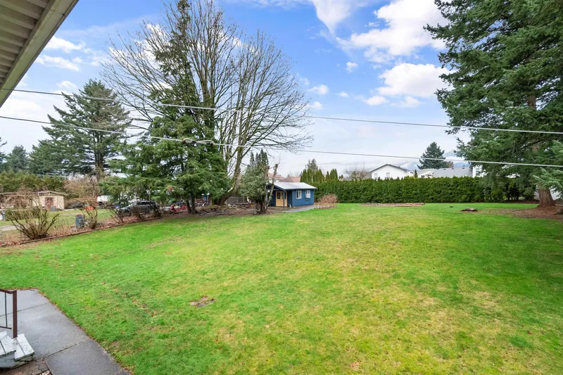 5896 CARTER ROAD - photo 3 of 25