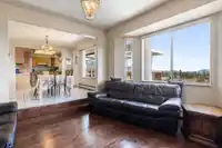 547 TEMPE CRESCENT - thumbnail 9