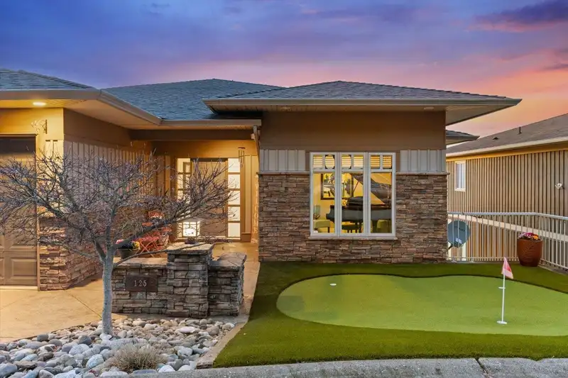 125 51075 FALLS COURT - photo 3 of 40