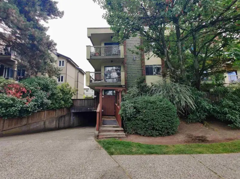 108 1420 E 7TH AVENUE - photo 1 of 31
