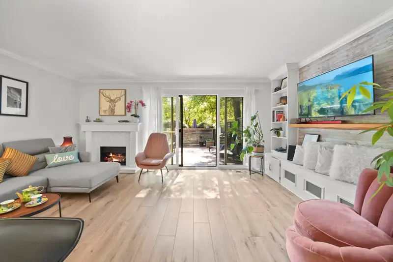 49 1910 CEDAR VILLAGE CRESCENT - photo 1 of 40