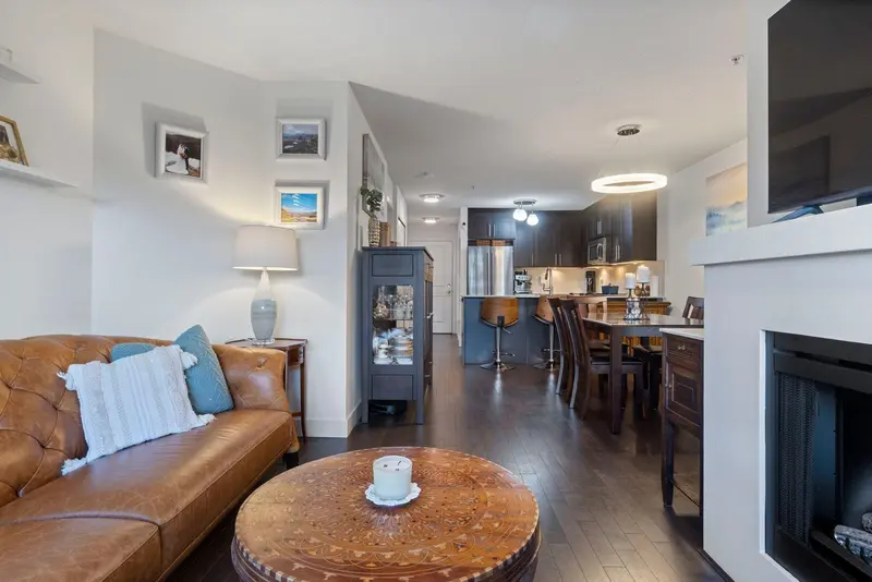 105 8915 202 STREET - photo 4 of 25