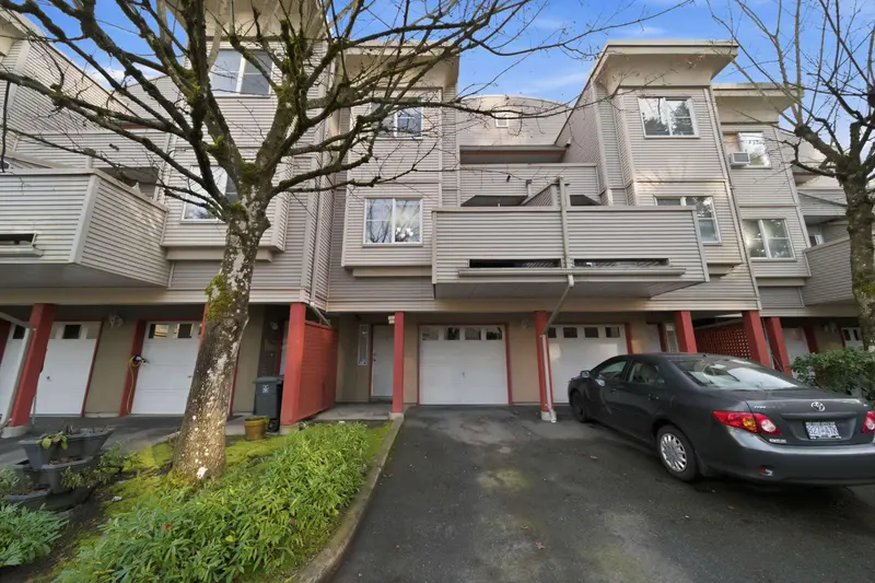 4 12449 191 STREET - photo 1 of 25