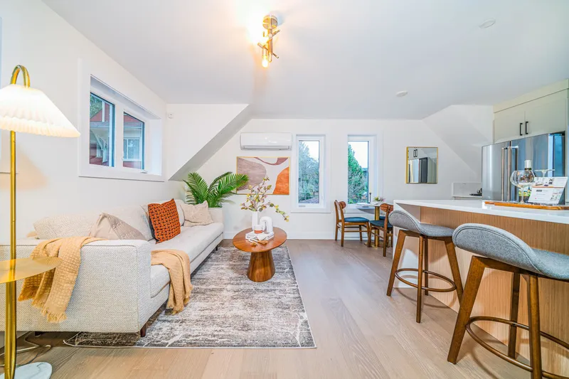 1926 WILLIAM STREET - photo 1 of 25