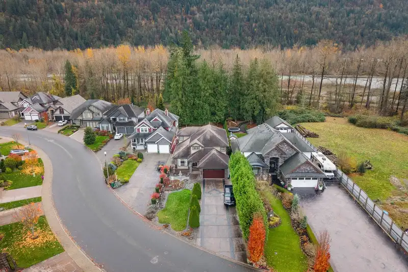44414 MCLAREN DRIVE - photo 1 of 40