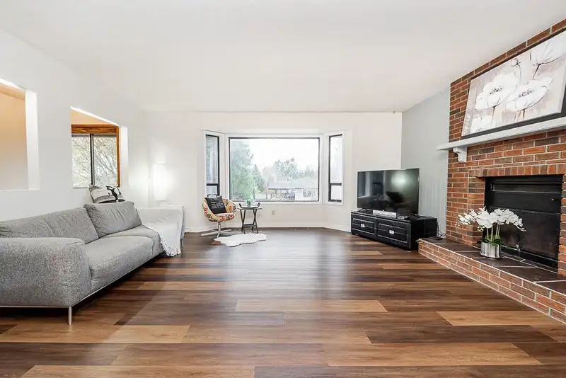 34686 ST MATTHEWS WAY - photo 1 of 40