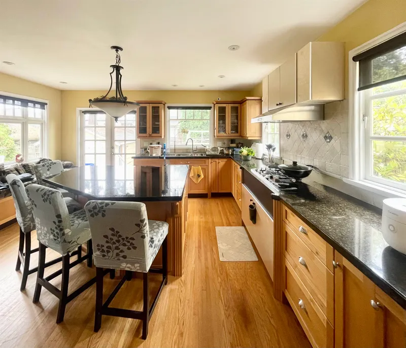 1749 WEST 62ND AVENUE - photo 3 of 17