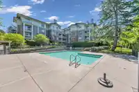1208 4655 VALLEY DRIVE - thumbnail 2