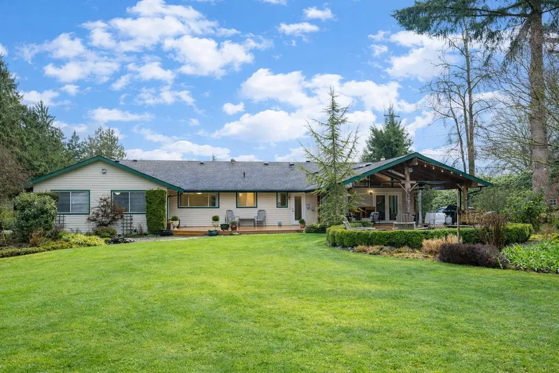 22558 OLD YALE ROAD - photo 4 of 25