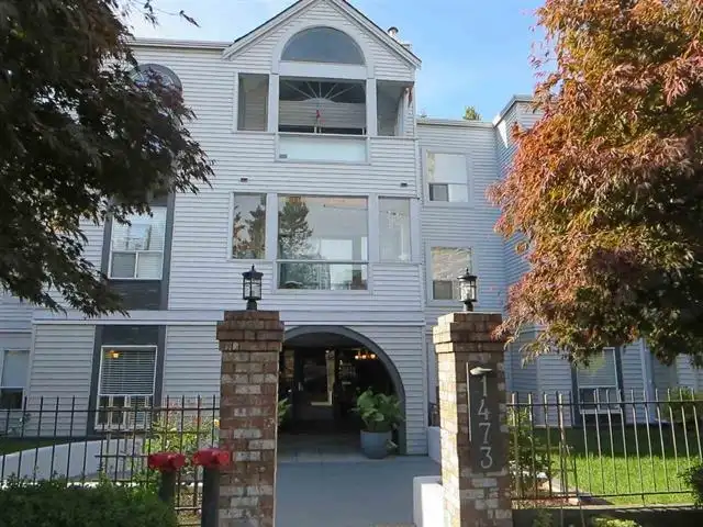 202 1473 BLACKWOOD STREET - photo 1 of 19