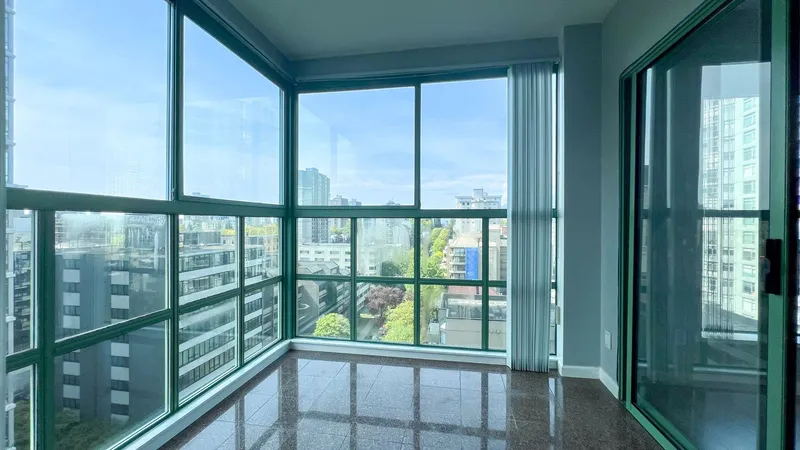 1206 909 BURRARD STREET - photo 4 of 25