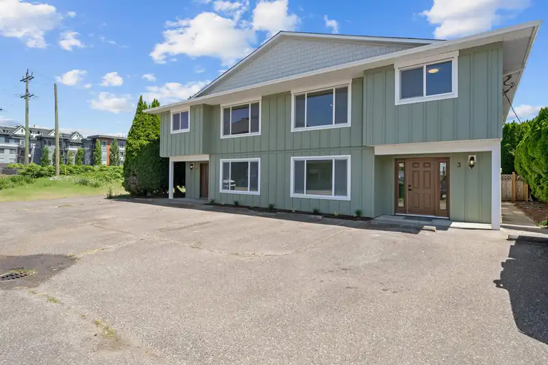 3 45741 BRITTON AVENUE - photo 1 of 40