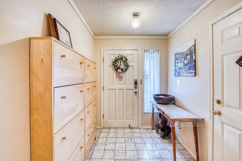6471 DAKOTA DRIVE - photo 4 of 25