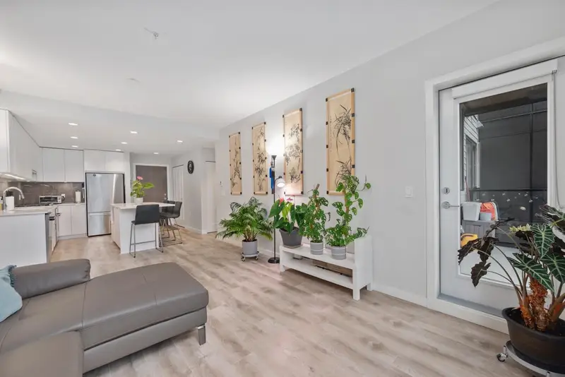 407 615 COTTONWOOD AVENUE - photo 4 of 25