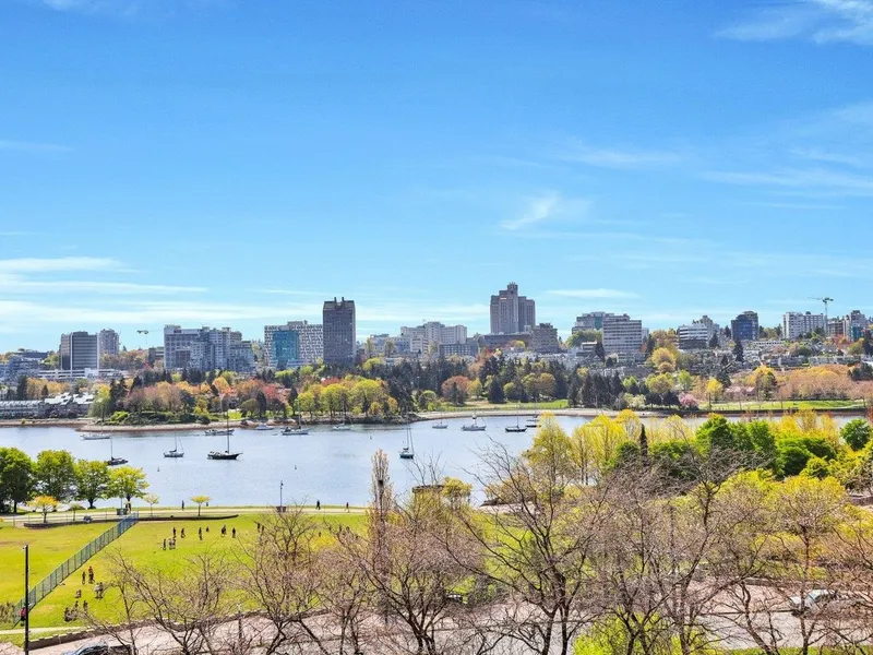 802 1318 HOMER STREET - photo 1 of 25