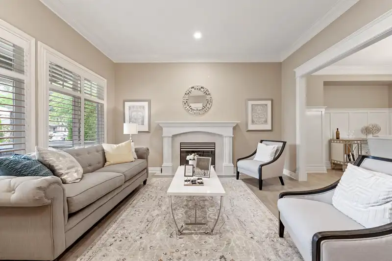 2269 133 STREET - photo 3 of 40