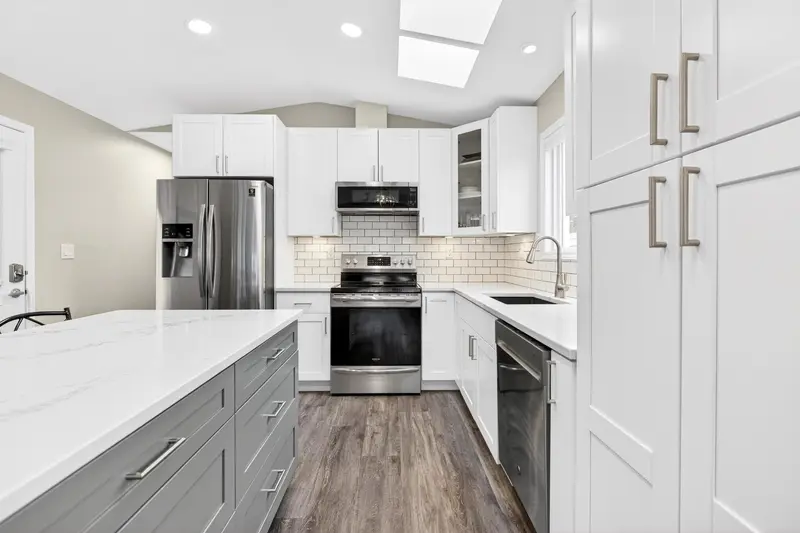 19635 PLANETREE LANE - photo 1 of 25