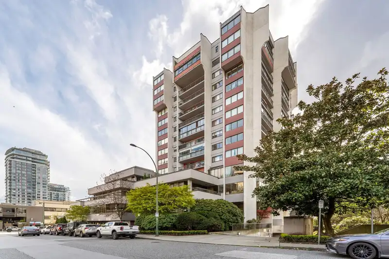 1005 1515 EASTERN AVENUE - photo 2 of 36