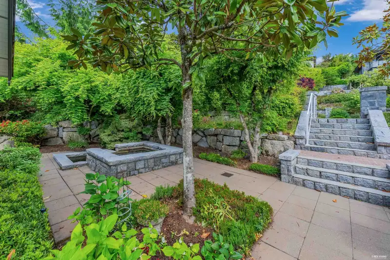 2673 FOLKESTONE WAY - photo 4 of 40