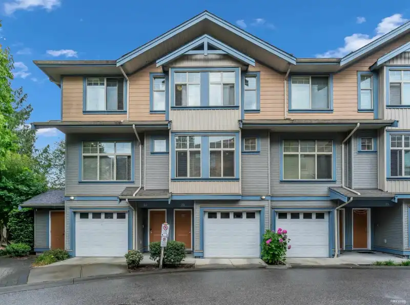 23 12036 66 AVENUE - photo 1 of 34