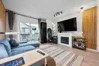 225 3888 NORFOLK STREET - thumbnail 3