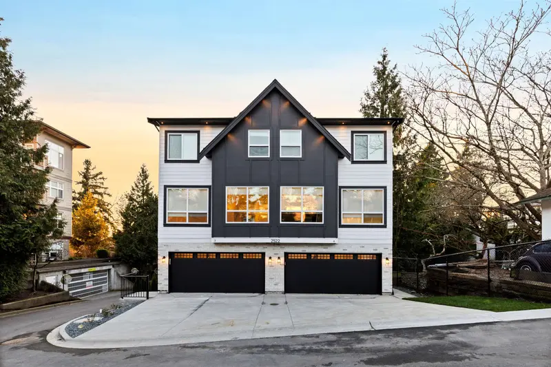 3 2522 CAMPBELL AVENUE - photo 3 of 25