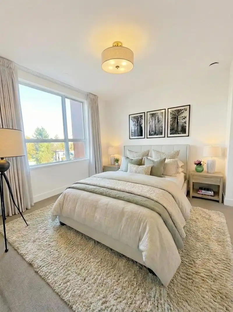 409 13258 105 AVENUE - photo 3 of 19