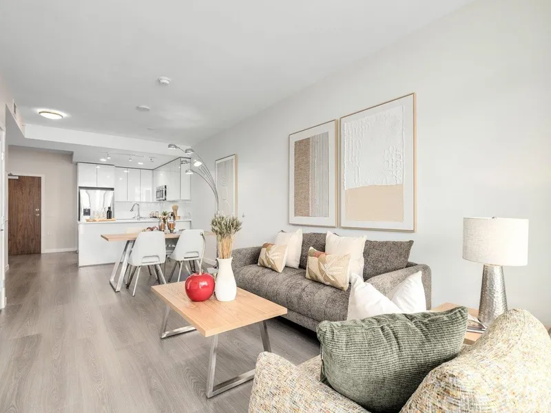 1502 3268 CARSCALLEN ROAD - photo 1 of 19