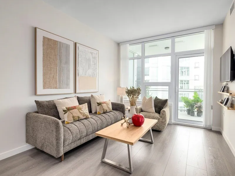 1502 3268 CARSCALLEN ROAD - photo 3 of 19