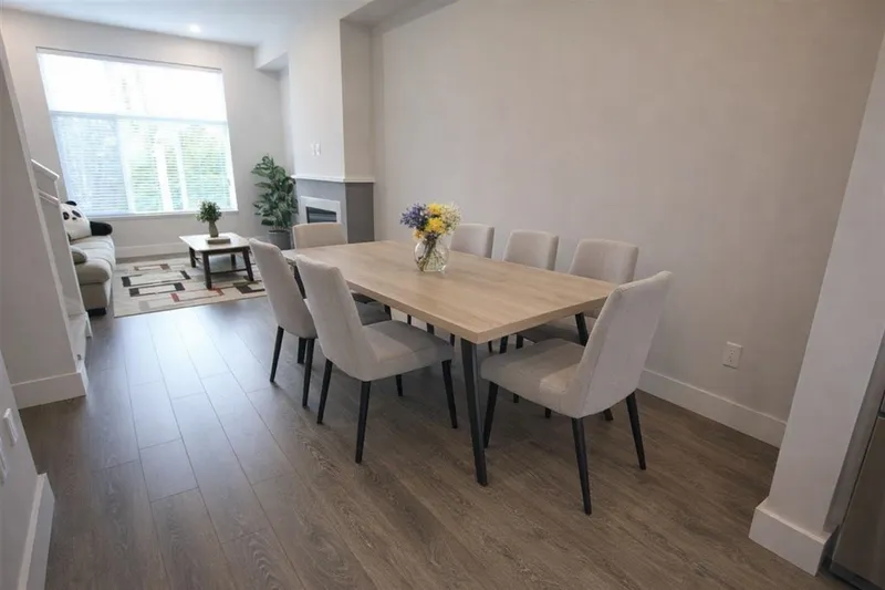 2 19133 73 AVENUE - photo 4 of 20