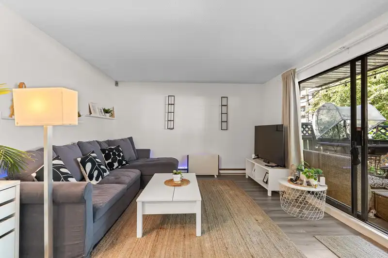 110 45 FOURTH STREET - photo 3 of 19