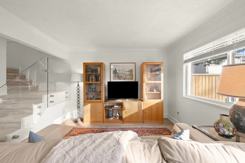 29 11491 7TH AVENUE - photo 3 of 25