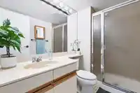 408 1350 VIEW CRESCENT - thumbnail 17