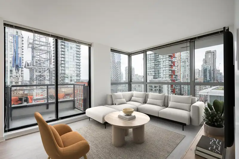 1608 1295 RICHARDS STREET - photo 1 of 40