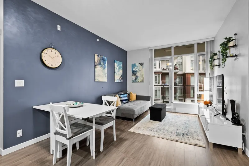 503 3168 RIVERWALK AVENUE - photo 4 of 25