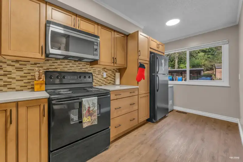 202 CARDIFF WAY - photo 4 of 40