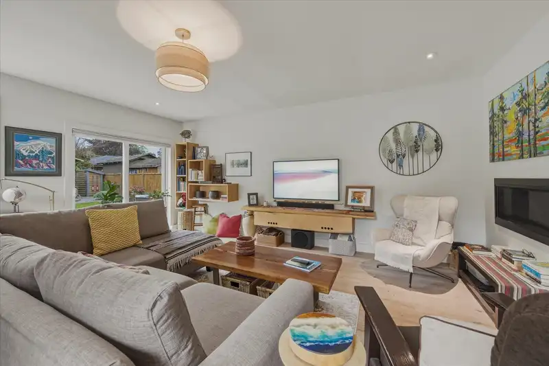 41562 ROD ROAD - photo 4 of 38