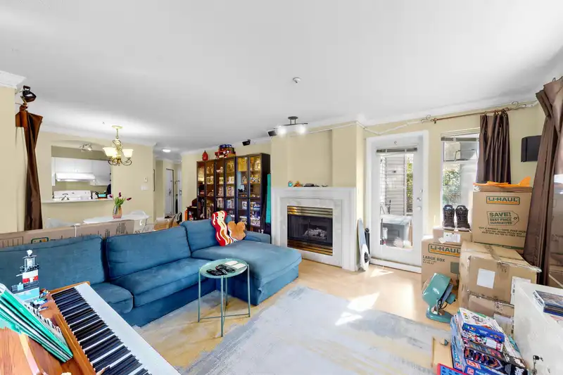 116 8200 JONES ROAD - photo 1 of 32