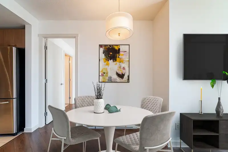 1208 1212 HOWE STREET - photo 4 of 35