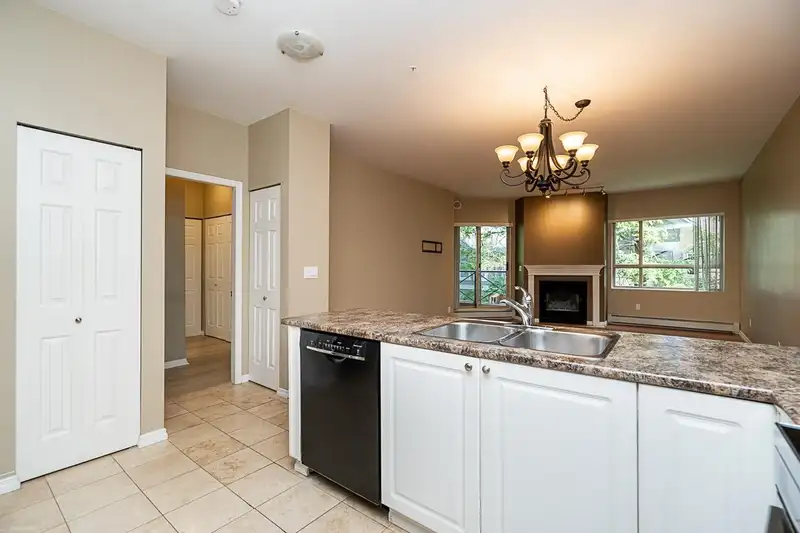 222 2109 ROWLAND STREET - photo 3 of 35