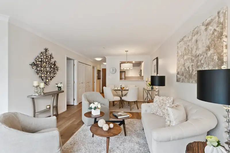 305 3590 W 26TH AVENUE - photo 2 of 15