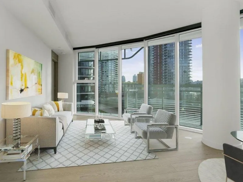 584 87 NELSON STREET - photo 2 of 25