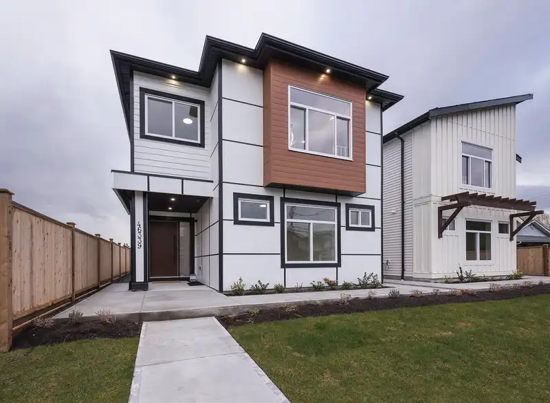 46339 MAPLE AVENUE - photo 2 of 40