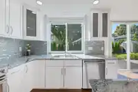 20662 90 AVENUE - thumbnail 12