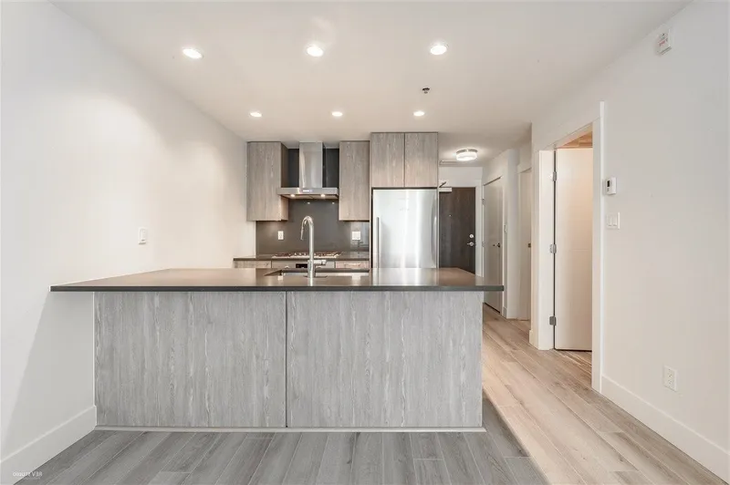 206 10780 NO. 5 ROAD - photo 4 of 18