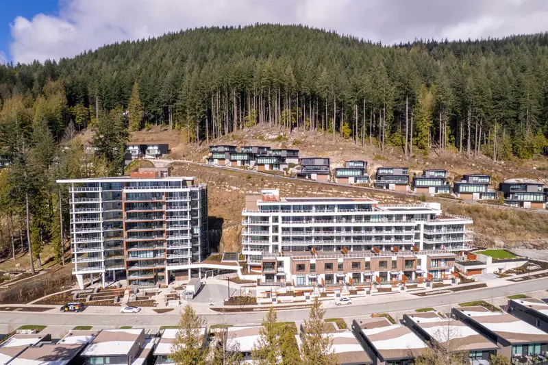 409 3963 UPLANDS WAY - photo 2 of 25